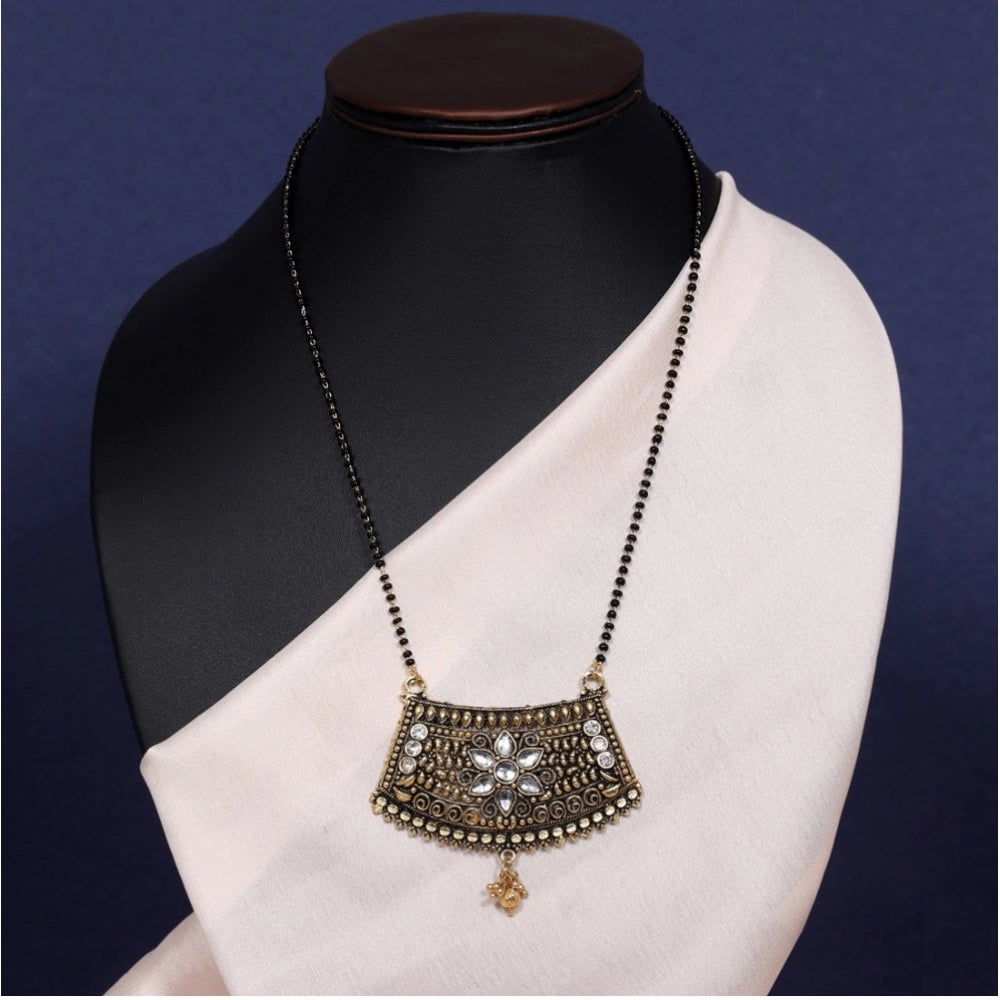 Women's White Color Mangalsutra