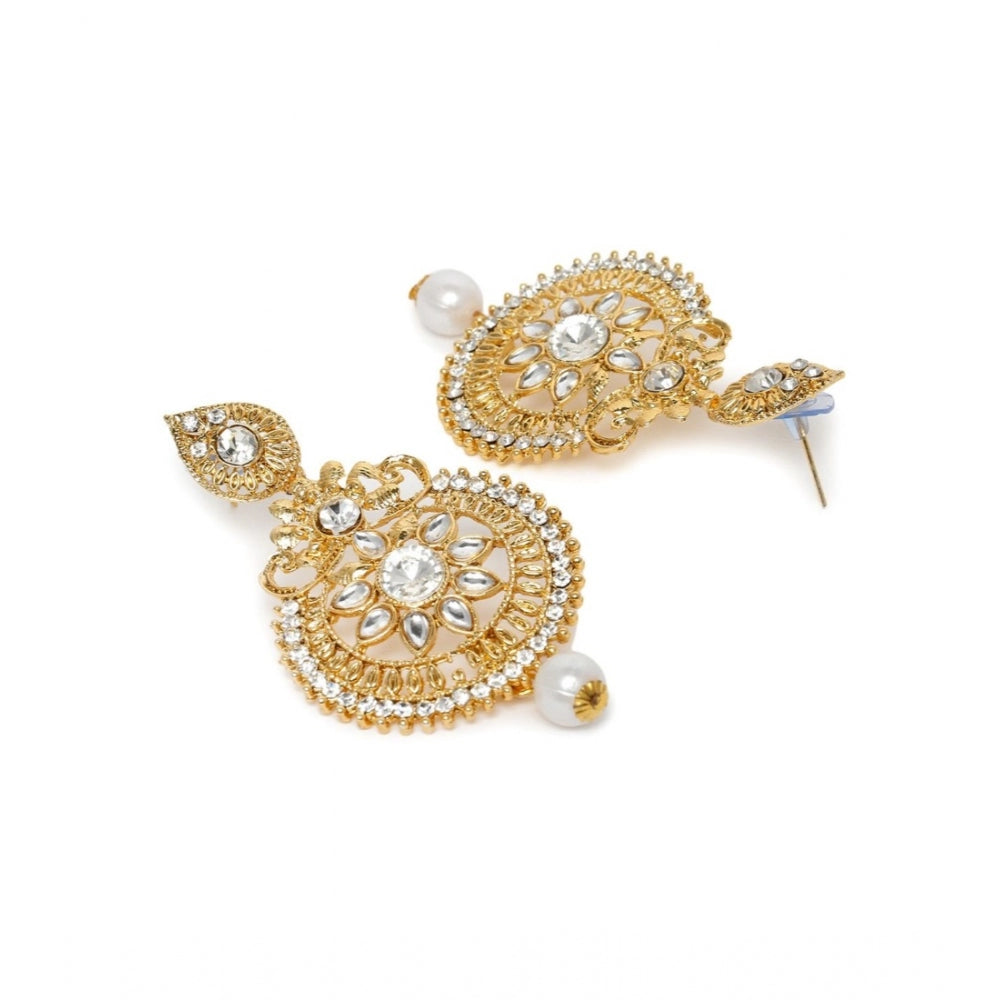 Women's Rose Gold Plated Alloy Kundan Earrings & Mangtikka (White)
