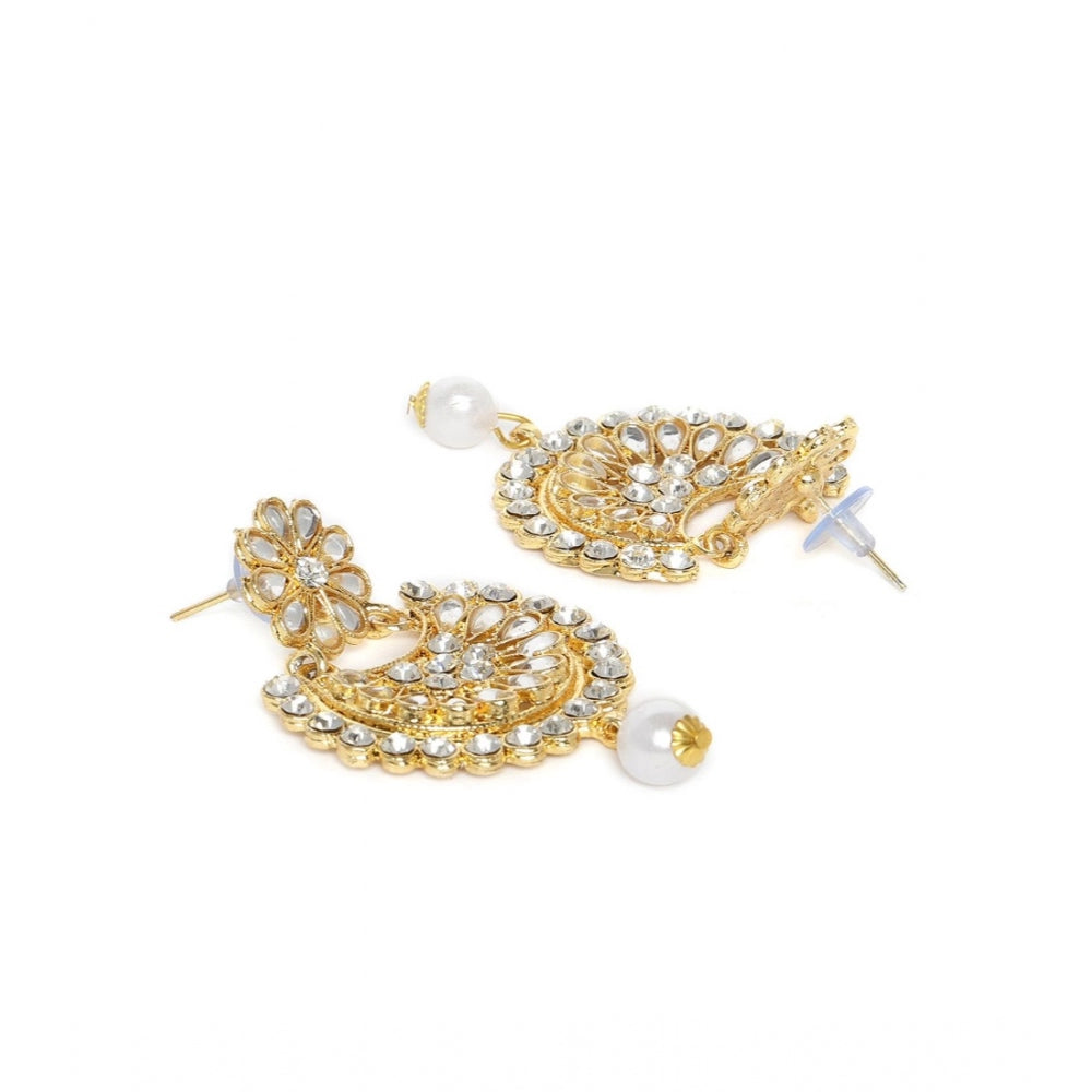 Women's Rose Gold Plated Alloy Kundan Earrings & Mangtikka (White)