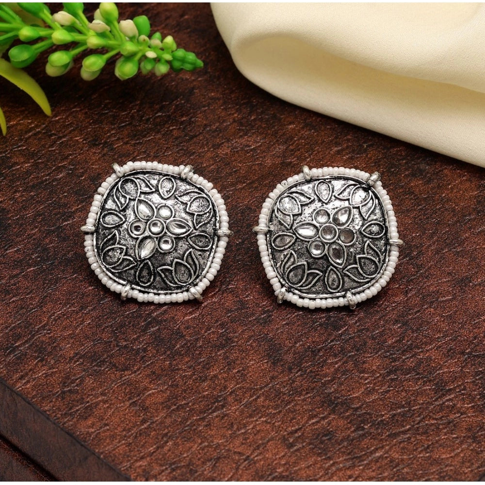 Women's Silver Color Oxidised Stud Earrings