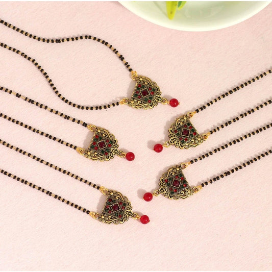 Women's Maroon &amp; Green Color 5 Piece Of Mangalsutra Combo