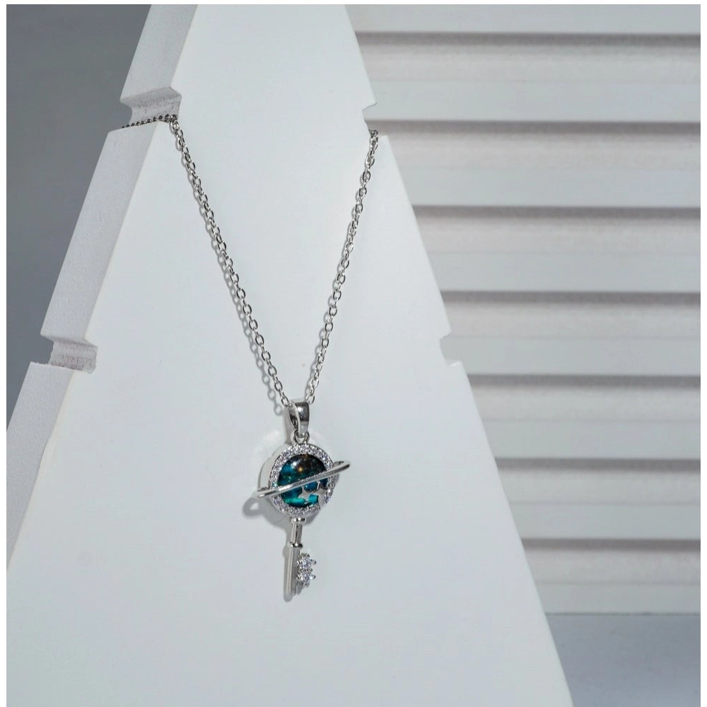 Women's Stainless Steel Key Design Delicate Chain (Silver Plated)