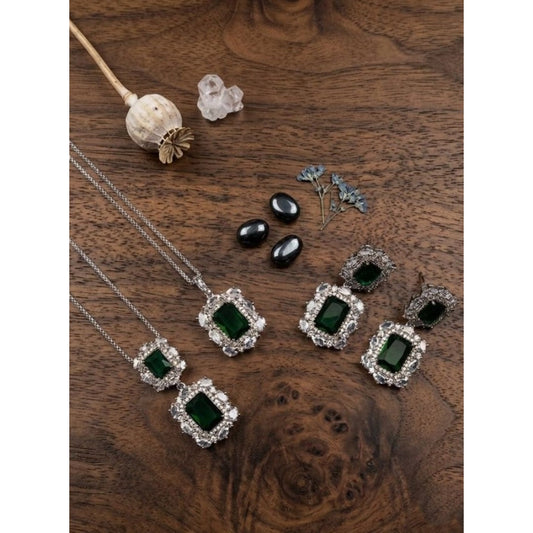 Women's Brass Silver Plated Pendant Set (Green)